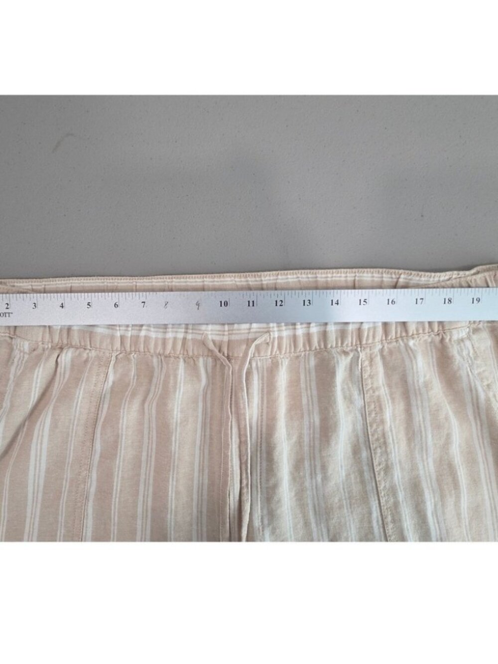 GAP NEW Womens Tan Striped Linen Blend Pull On Crop Pants XXL Beach Boho Vacay - Picture 6 of 10